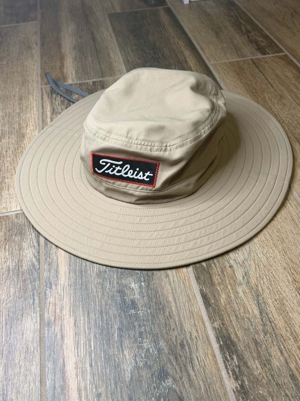 Titleist Wide Brim Golf Bucket Hat L/XL Khaki Sun Boonie